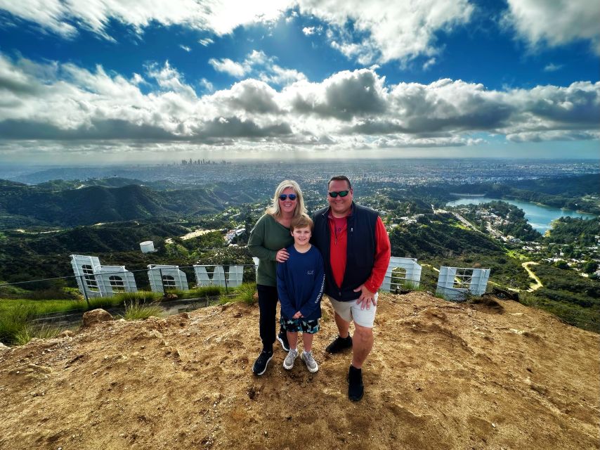 Los Angeles: Front & Back of Hollywood Sign Hike Guided Tour - Meeting at 6298 Innsdale Trail