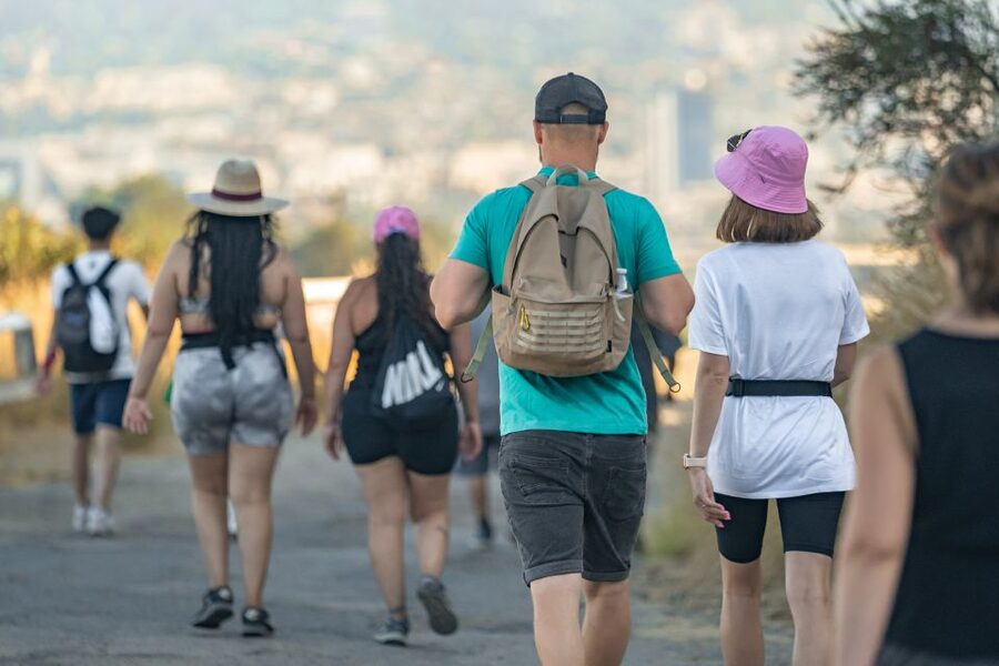 Los Angeles: Hollywood Sign Adventure Hike and Tour - A Hollywood Sign walk with more than a photo stop