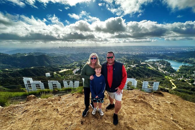 Los Angeles: The Original 2.5-Hour Hollywood Sign Hike - Reaching the front of the Hollywood Sign