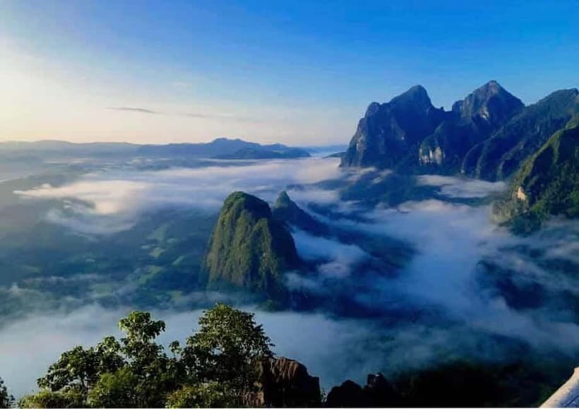 Luang Prabang: Nong Khiaw 3-Day Trekking & camping, Homstay - Two hours uphill for Nong Khiaw’s sunset