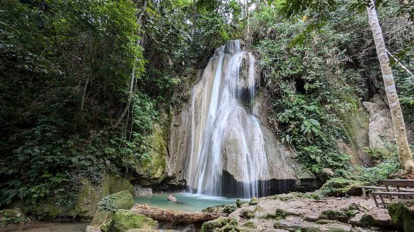 Luang Prabang to Nong Khiaw: River Cruise, Hike & Waterfall - Arriving in Nong Khiaw at sunset