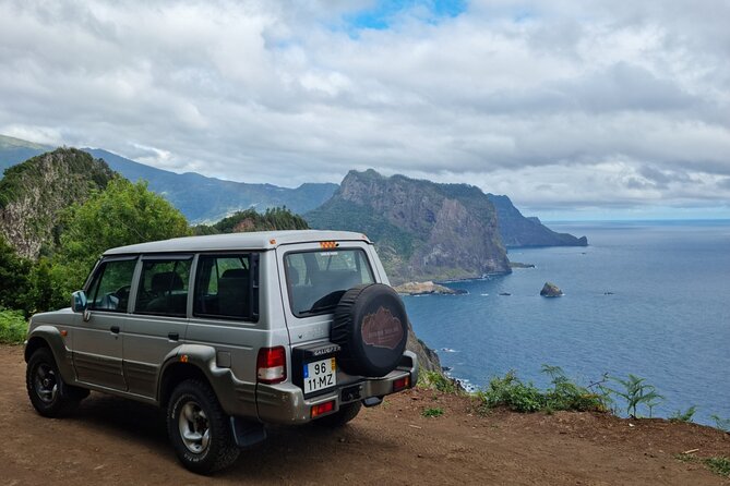 Madeira Porto da Cruz to Machico Self Hiking Tour with Transfer - A point-to-point walk from Porto da Cruz to Machico