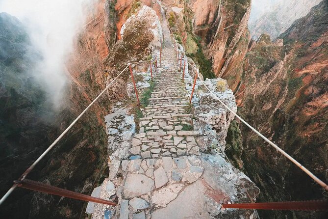 Madeira: Sunrise at Pico do Arieiro & Hike Larano trail - Key points to know before booking