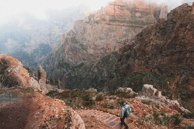 Madeira: Sunrise at Pico do Arieiro & Hike Larano trail - The pre-dawn pickup from Funchal
