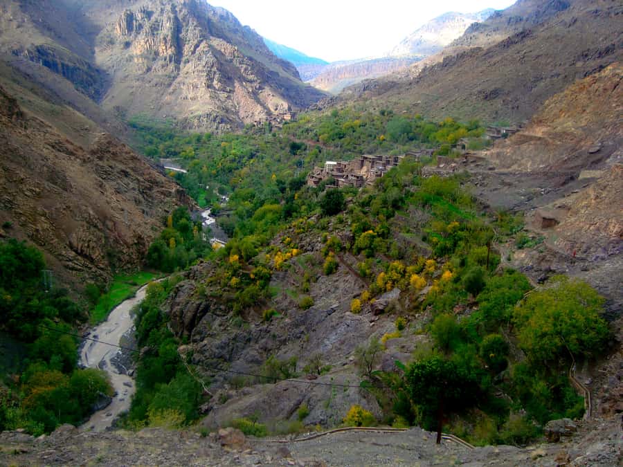 Marrakech: 2-Day Atlas Villages Trekking Tour - Should you book this Atlas Mountains experience?