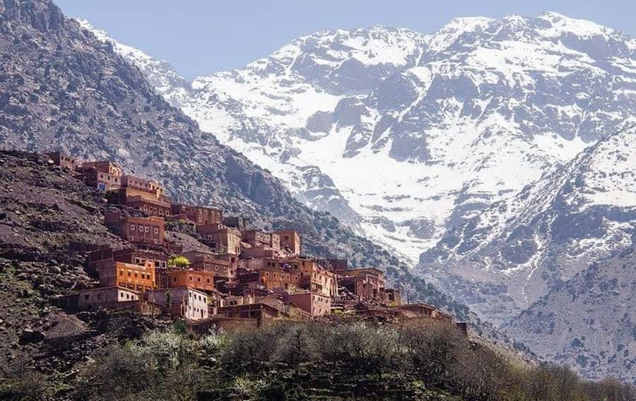 Marrakech: Ourika Valley Day Trip & Waterfalls Hike & Lunch - Leaving Marrakech for the Ourika Valley