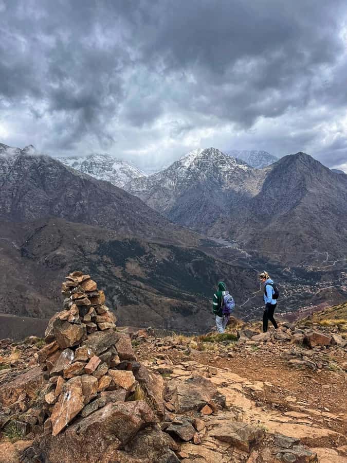 Marrakech: Tedli Summit Atlas Mountains Day Hike & Lunch - Lunch with a view of Jbel Toubkal