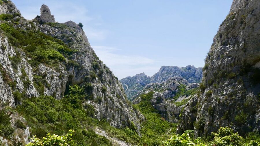 Marseille: Sormiou Calanque Half-Day Hiking Tour w/Swimming - Starting at Chemin de Morgiou