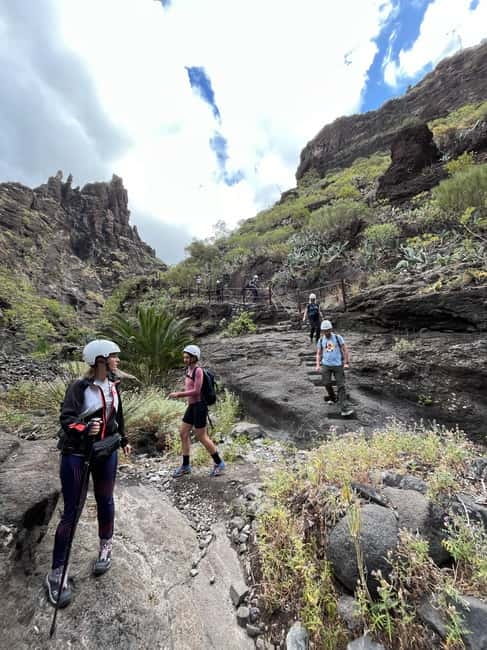 Masca Gorge Guided Hike - A guide who turns scenery into a story