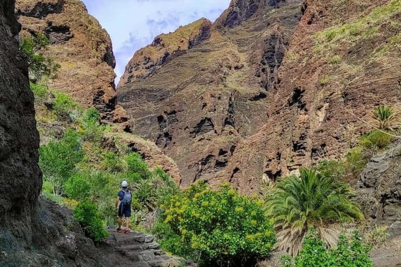 MASCA GORGE Trail: Guided Hike - A short break at Masca beach