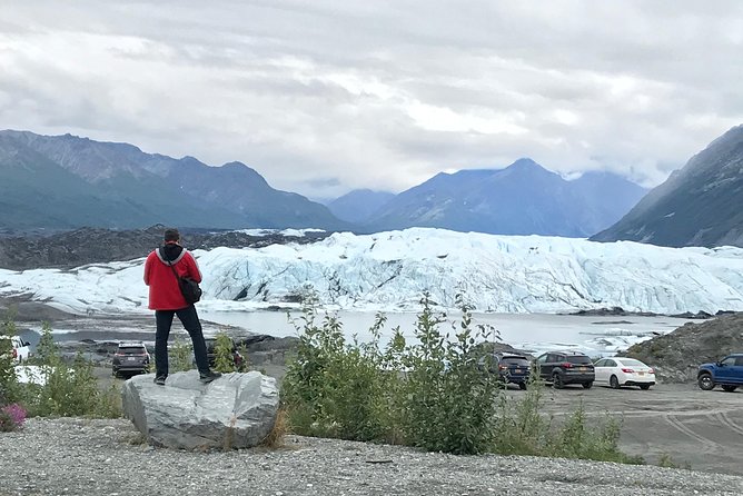Matanuska Glacier Hike Day Tour - The long road from Anchorage to Matanuska Glacier