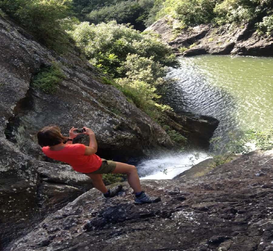 Mauritius: Tamarind Falls Guided Hike with Swim and Lunch - What the guides add to the day