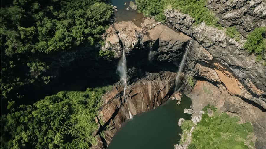 Mauritius: Tamarind Falls Highlights 3-Hour Hiking Trip - Key points at a glance