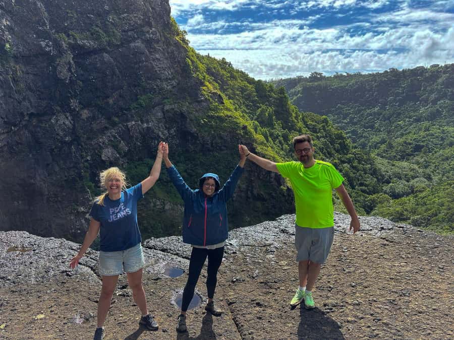 Mauritius: The Iconic Waterfalls hike + Mauritian picnic - The guide can shape the quality of the day