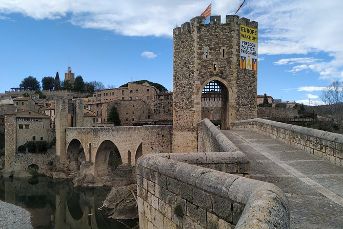 Medieval Villages & La Garrotxa Volcanic Zone Hiking. Small Group Tour - Santa Margarida and Croscat volcanoes