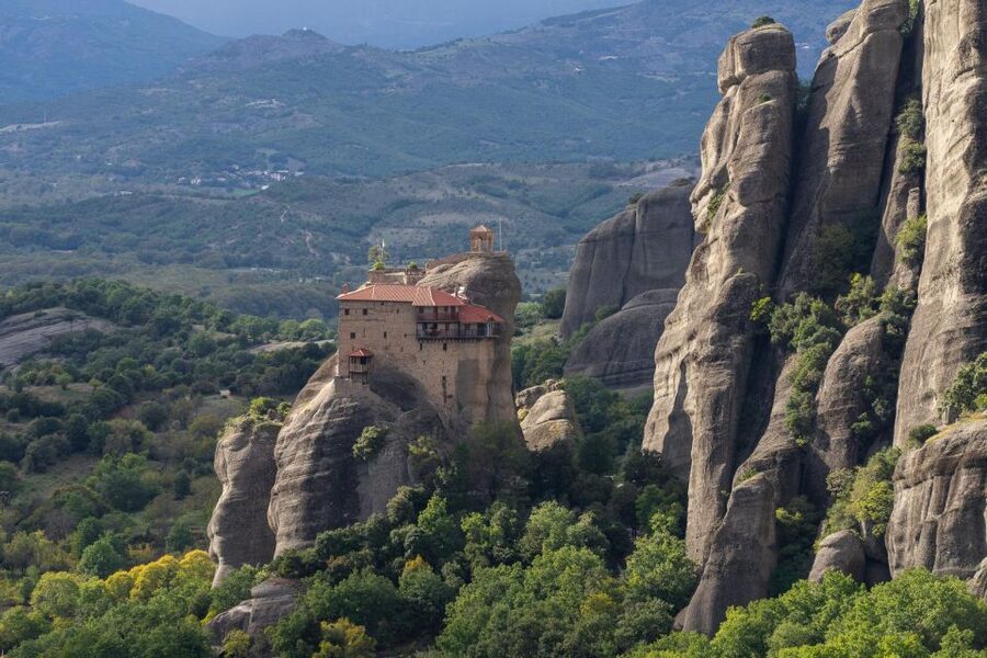 Meteora: Easy Hiking Adventure - The Church of Ypapanti and less-public paths
