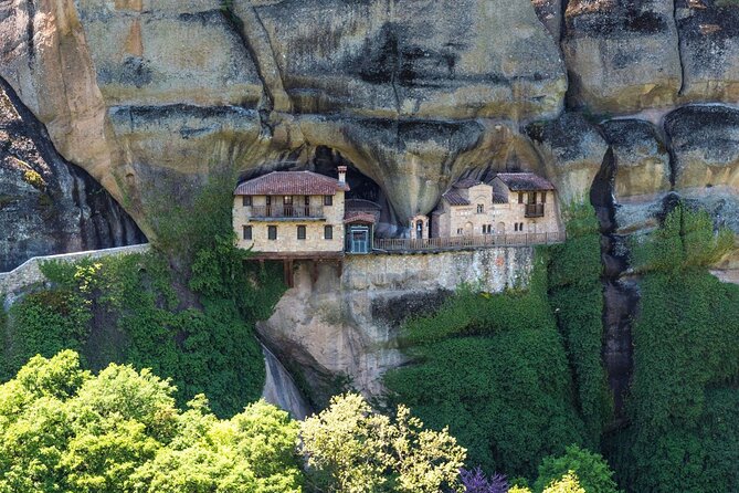 Meteora: Hiking Tour with Local Guide and Monastery Visit - Ypapanti, Meteora’s quieter monastery