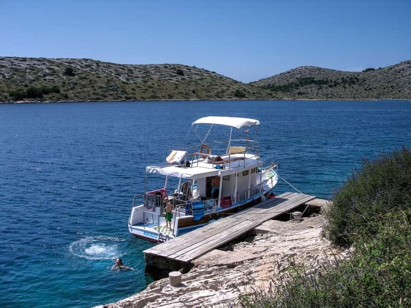 Mikado Kornati Excursion with snorkeling and hiking stops - Tarac Bay, the church, and Tureta Fort