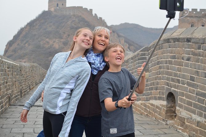 Mini Group: Simatai West to Jinshanling Great Wall Hiking Tour - Starting the Walk at Houchuankou Pass