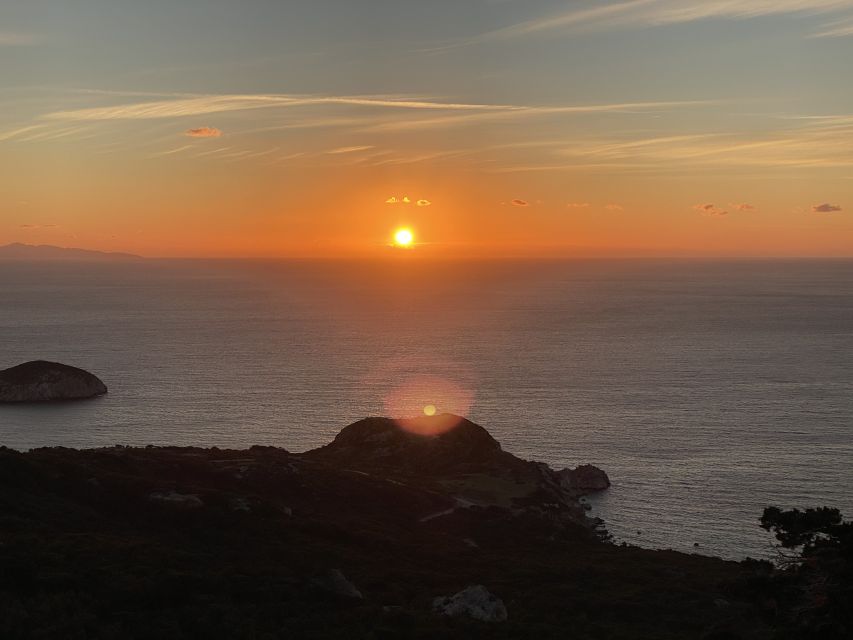 Monolithos: Small Group Hike and Sunset at Monolithos Castle - Climbing toward Monolithos Castle