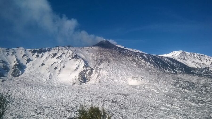 Mount Etna: Half-Day Guided Tour and Hike - A Five-Hour Route From Catania to Etna