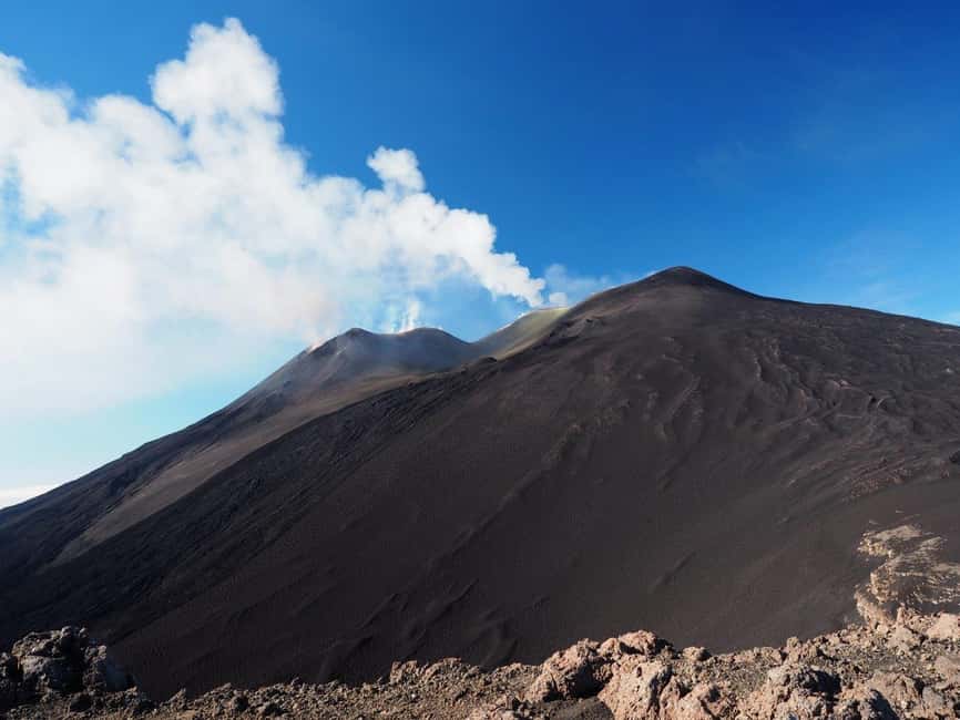 Mount Etna: North Upper Craters Guided Tour by 4x4 with Trek - Pizzi Deneri and the 15-minute uphill walk