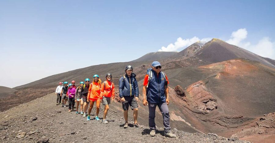 Mount Etna: Summit Guided Hiking Tour up to 3,400 m - The 3,000-meter route: the better choice for moderate hikers