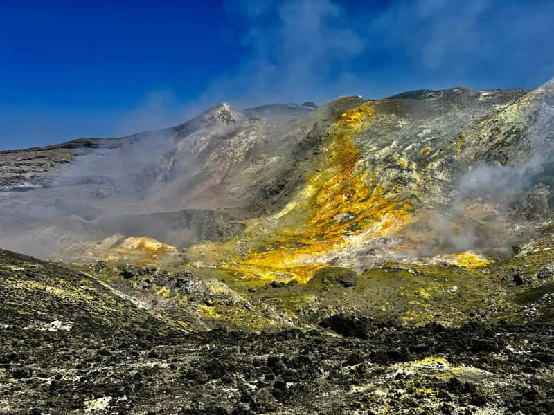 Mount Etna: Summit Trekking Tour - Who should book this hike