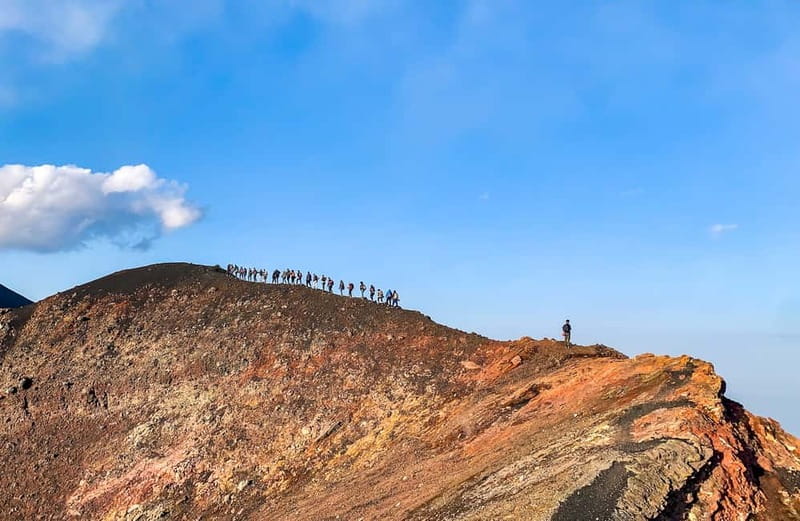 Mount Etna: Trek to 3000m with cable car and 4x4 - Descending across volcanic sand