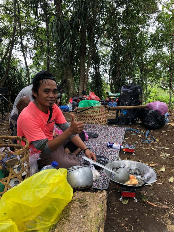 Mount Rinjani 2-Day Trek to Senaru Crater Rim - Guide and porter support