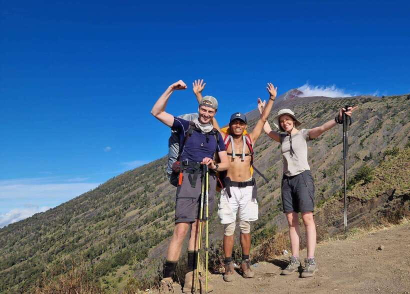Mount Rinjani Climbing 2D/1N Summit Trek 3726M - Sleeping at Sembalun Crater Rim