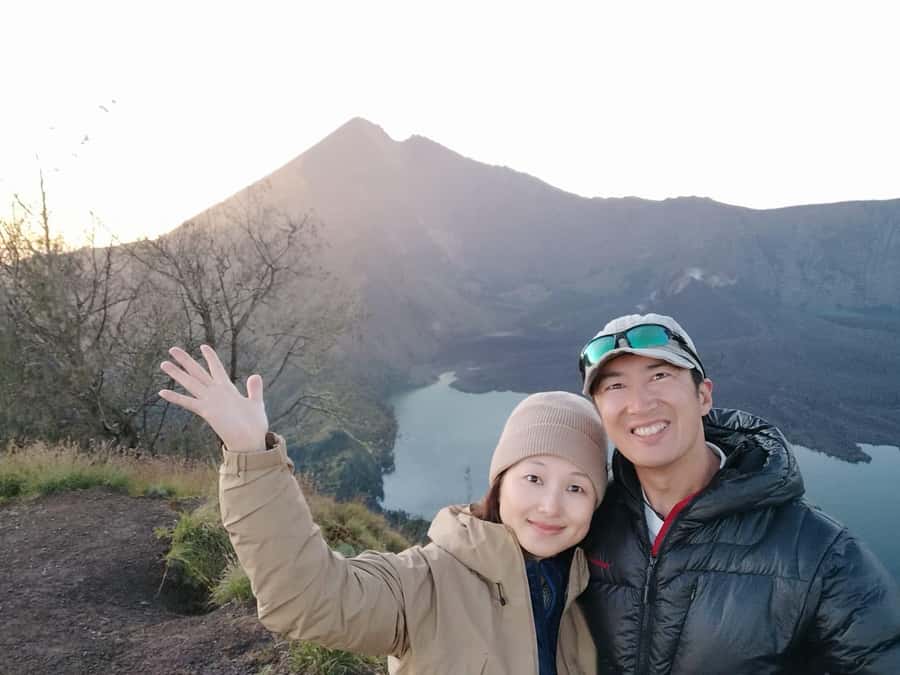Mount Rinjani Trekking 2D/1N Summit Sunrise & Sunset Views - Why the Sembalun route makes this a real mountain trek