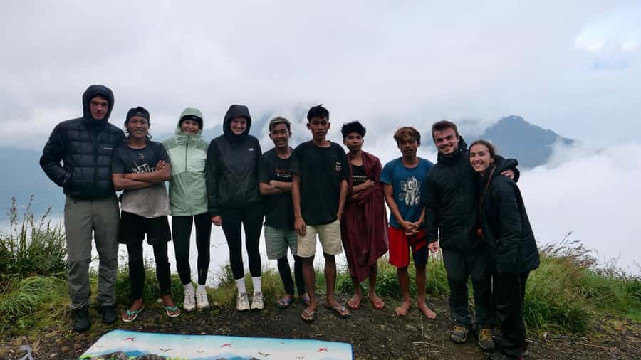 Mount Rinjani Trekking 2D/1N Summit Sunrise & Sunset Views - Day one: from breakfast near Senaru to the crater rim