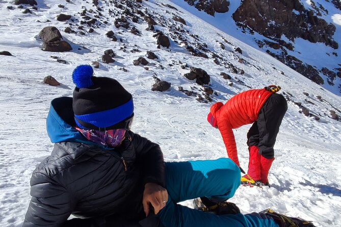 Mount Toubkal Trek in 2D/1N Private From Marrakesh - Day two: summit, photos, lunch, and the return