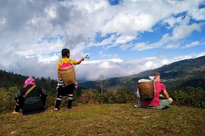 Mountain views and villages trek – 1 Day - A private tour that stays personal