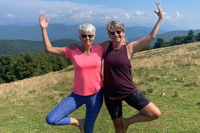 Mountaintop Yoga & Meditation Hike in Asheville - The guides make the difference