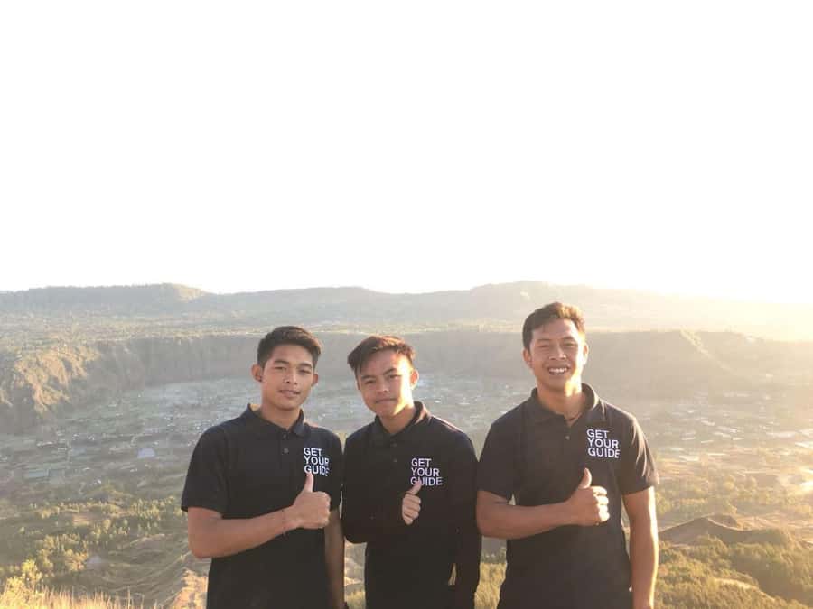 Mt. Batur: 2 Day Camping Trip, Summit Hike, and Hot Springs - Returning to the Mt. Batur Lounge