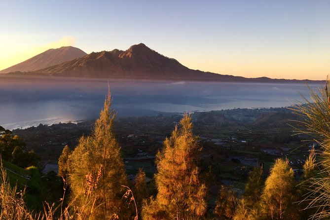 Mt Batur Sunrise Trekking Tour - Climbing by torchlight with your own guide