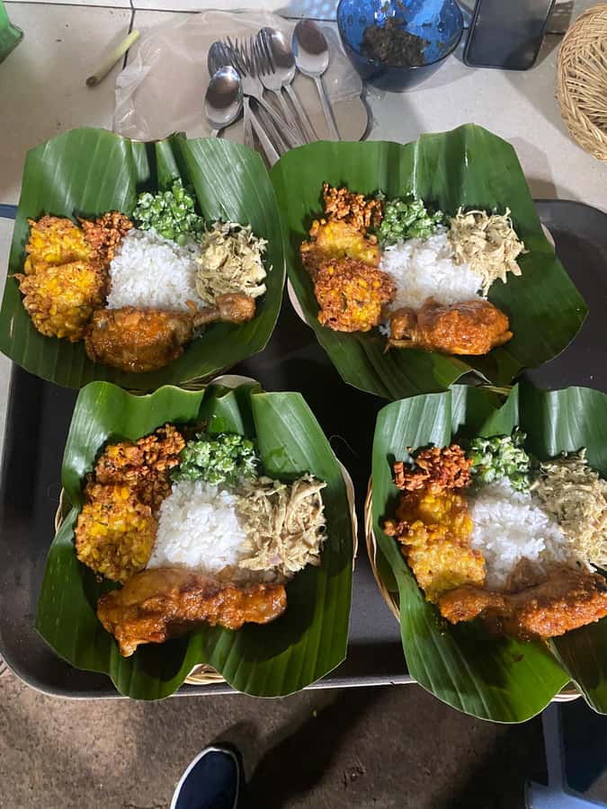 Munduk : Jungle Trekking,Canoeing,waterfall &authentic lunch - The waterfall stop in northern Bali