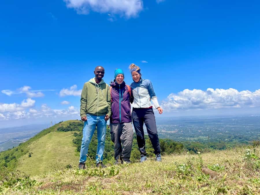 NAIROBI:Ngong Hills Day Hike,Group Tour - Tickets, briefing, and the first forest trail