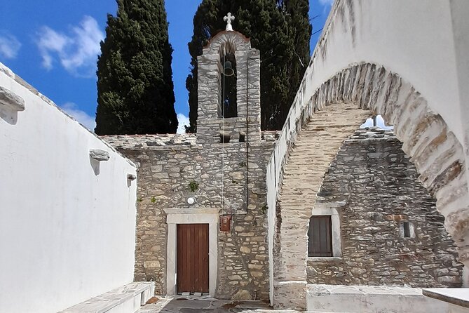 Naxos: Countryside hike among villages & Byzantine churches - Moni, Kaloxylos, and Akadimoi by old footpaths