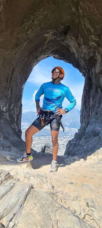 Nido de Aguiluchos: Hiking, rappel and breathtaking photos - The Chimney and Three Long Rappels