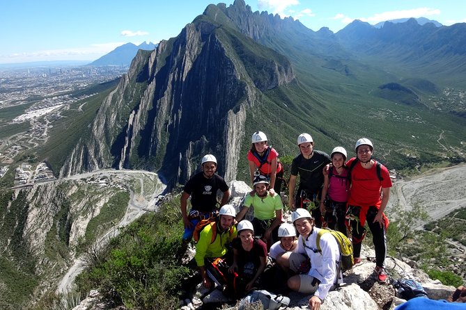Nido de los Aguiluchos, Monterrey: Hiking + Rock Climbing + 3 Rappels - What to wear and carry for the rough ground
