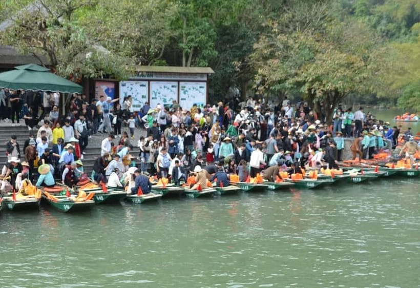 Ninh Binh: Mua Cave Hike, Trang An Boat & Village Bike Tour - Who should book this Ninh Binh day tour?