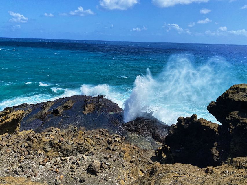 Oahu: Diamond Head Crater Hike and North Shore Experience - Diamond Head before the island tour begins