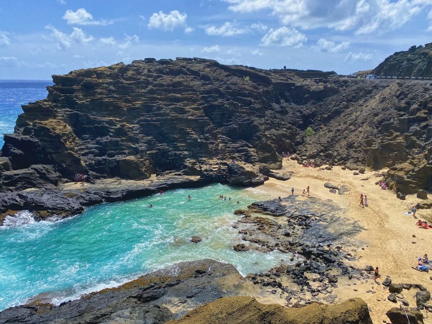 Oahu: Diamond Head Crater Hike and North Shore Experience - Haleʻiwa Beach Park and a chance to spot turtles