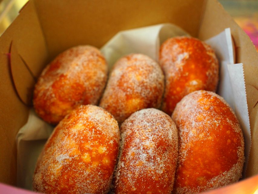 Oahu: Diamond Head Sunrise Hike with Acai Bowl and Malasada - Key points to know before booking