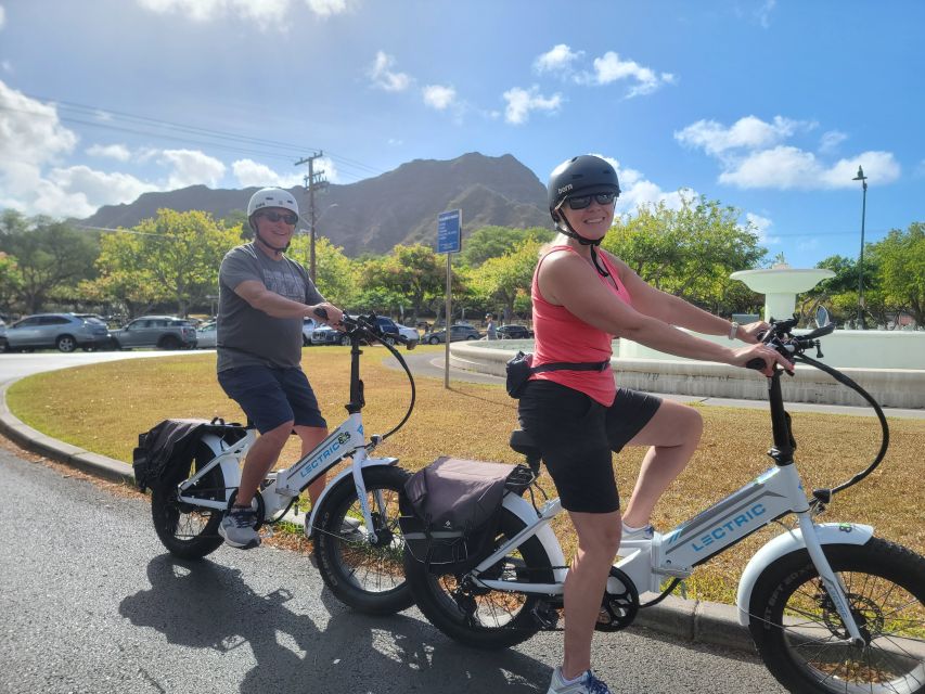 Oahu: Honolulu E-Bike Ride and Diamond Head Hike - Reaching the summit views