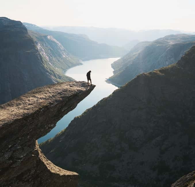Odda: Overnight Hike to Trolltunga - The 10 to 12 kilometer hike to Trolltunga