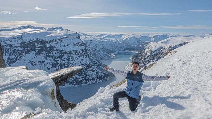Odda: Trolltunga Winter Hike on Snowshoes - Why the winter route feels different